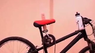 Велосипед с самотыком вместо сидушки