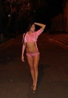 Сексуальная фигурка Карины возбуждает 9 фото