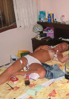 Пьяные дамочки спят голенькие 10 фотография