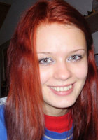 Леди с рыжими волосами отлично выглядит в белье и без него 1 фотография