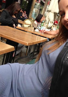 Девятнадцатилетняя позерша из Ижевска перед объективом оголила титьки 6 фотография