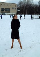 Юлия оголилась зимой на футбольном поле 2 фотография