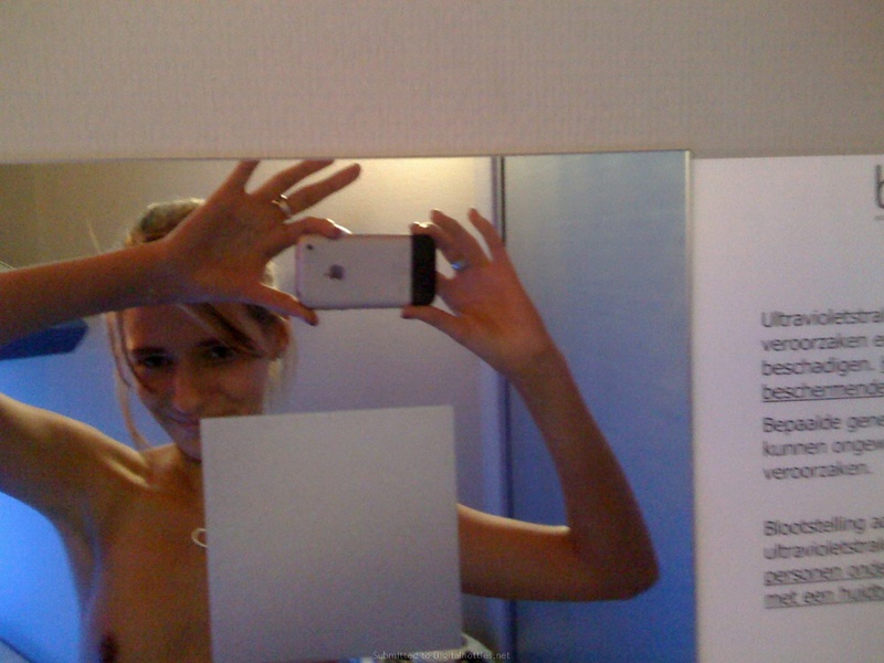 Марина хвастается привлекательными сиськами после операции 26 фотография