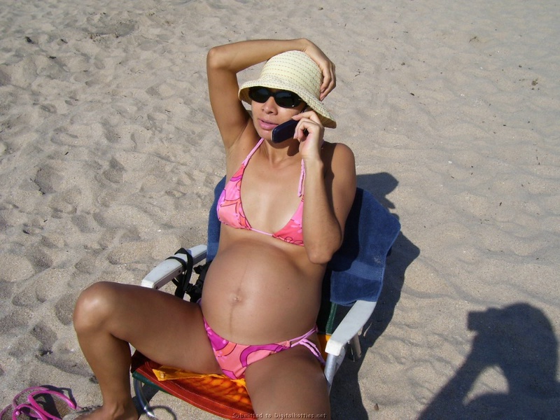 Беременная мексиканка шалит в свои тридцать семь лет 39 фотография