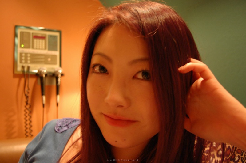Японка жаждет чтобы дома кто-то имел ее волосатую писю 7 фотография