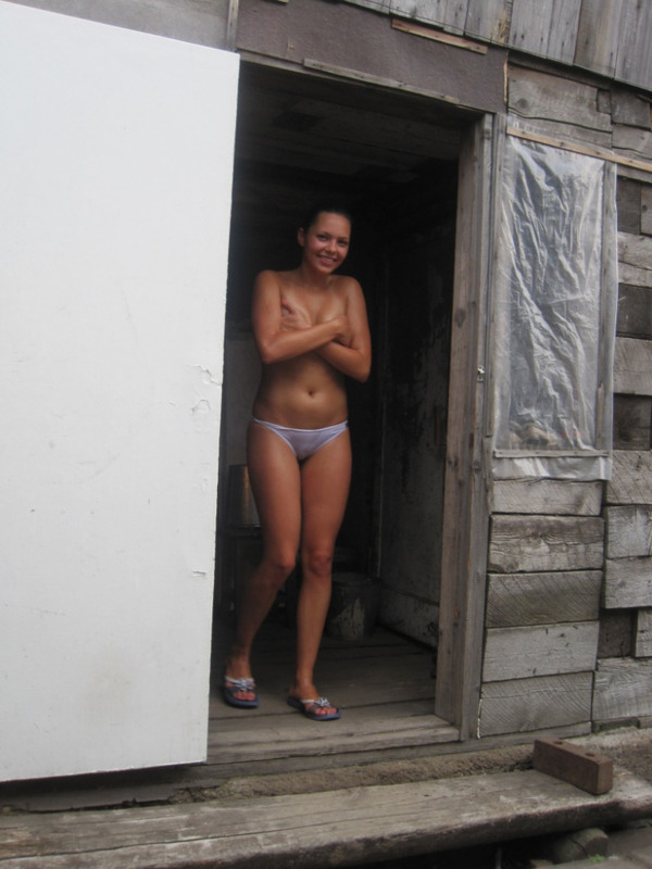 Девчонки в бане пропаривают голые тела 3 фотография