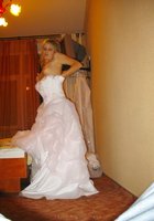 Невеста сняла свадебное платье после свадьбы 7 фото