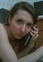 Голая сучка занимается сексом по телефону в квартире 6 фотография