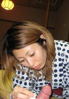 Японка в сауне хвастается волосатой писей 5 фотография