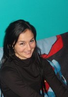Молодая казашка позирует в белье перед совокуплением в спальне 2 фото