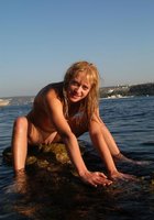 Голая Марина стала нудисткой чтобы без купальника сидеть под солнцем 15 фото