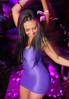 Жопастые чики развлекаются в ночном клубе 14 фото
