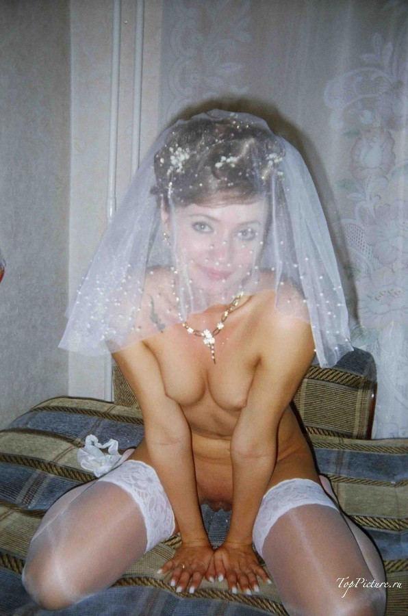 Пошлые невесты развратничают перед свадьбой 6 фотография