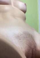 Сборник голых вагин девушек из соцсетей 5 фото